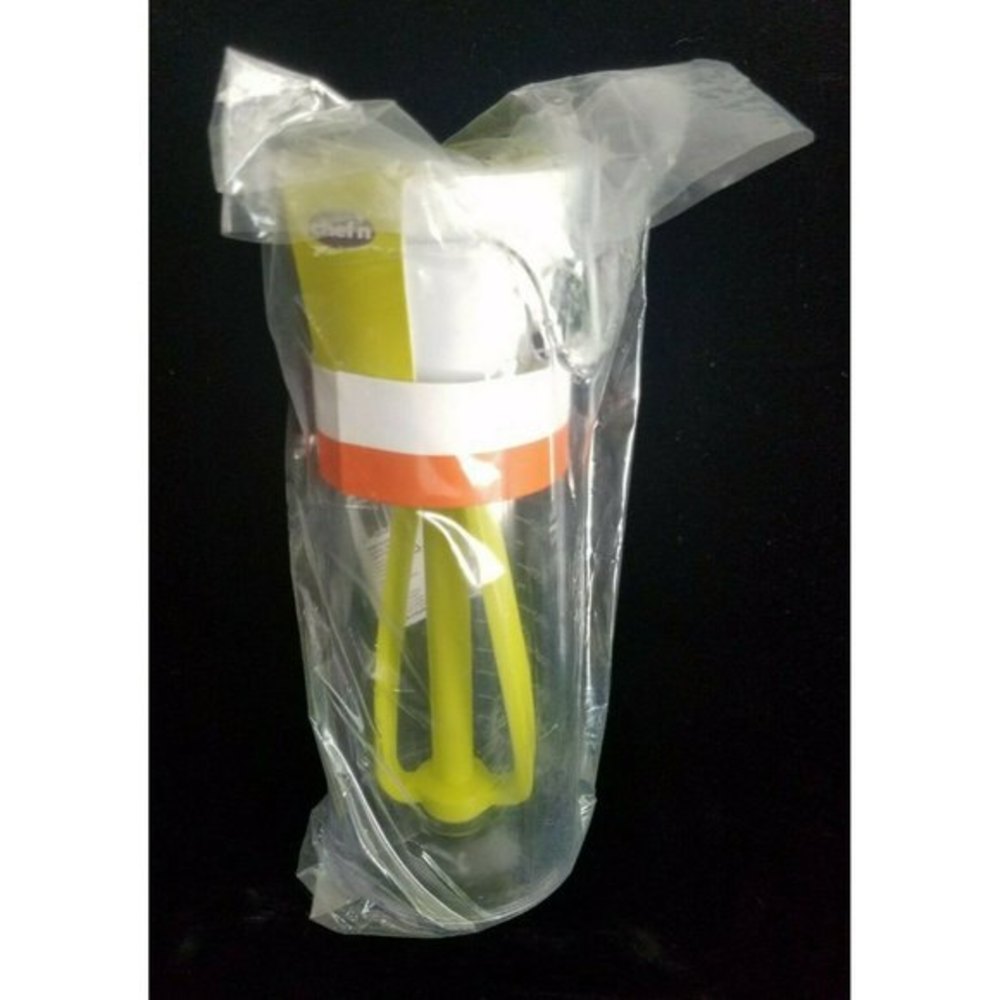 Chef'n Emulstir™ Salad Dressing Mixer New with Packaging Measuring Cup Sealed